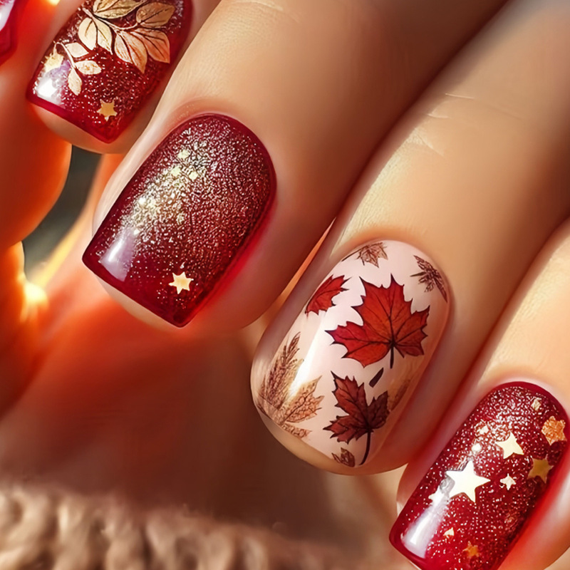 Europe and the United States cross-border 24 pieces of Chinese square armor maple leaf wheat star design wearing armor red simple false nails Nails