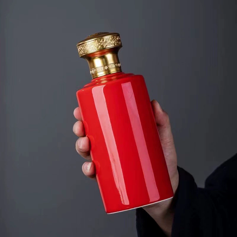 Цзиндэчжэнь Керамическая бутылка вина 1 кг может быть напечатана логотип Высококачественная бутылка ликера пустая бутылка оптовая продажа с завода