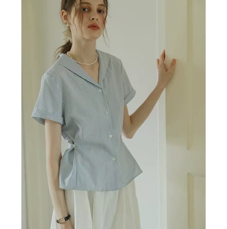 French-Style Commuter Navy Collar Blue Striped Short-Sleeved Shirt for Women, Summer College Style, Age-Reducing and Slimming Top