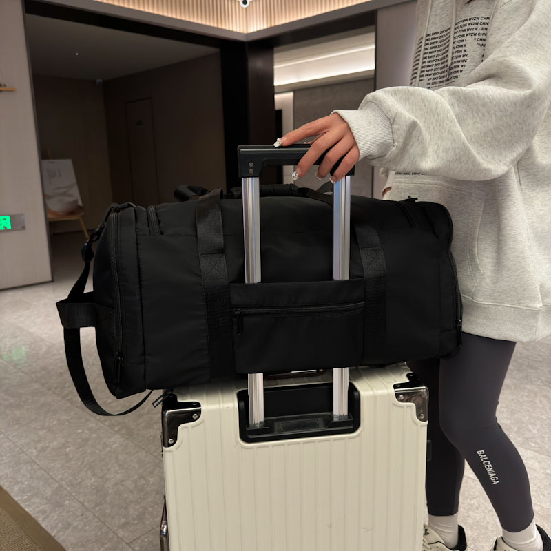 Bolsa de viaje portátil de moda de gran capacidad, bolsa deportiva multifuncional para hombres y mujeres, equipaje de separación seca y húmeda, mochila