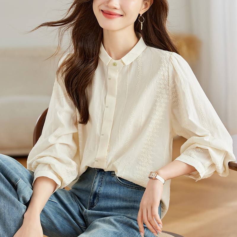 Spring 2025 New Long Sleeve Korean Style White Shirt Women's Design Sense Chic Simple Elegant Stacked Inner Top