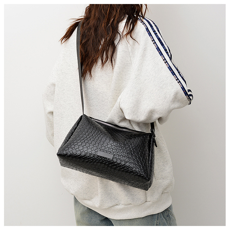 Vielseitige Mode-Umhängetasche für Damen, kleine Schultertasche im koreanischen Stil, praktische Pendler-Handtasche für Damen, Großhandel mit kostenlosem Versand, grenzüberschreitende Damenbörse