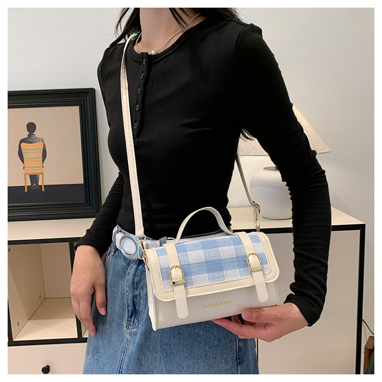 Ladies' 2024 New Trendy Summer Luxury Shoulder for Going Out, Super Popular Crossbody Small Square Bag_voghion.com