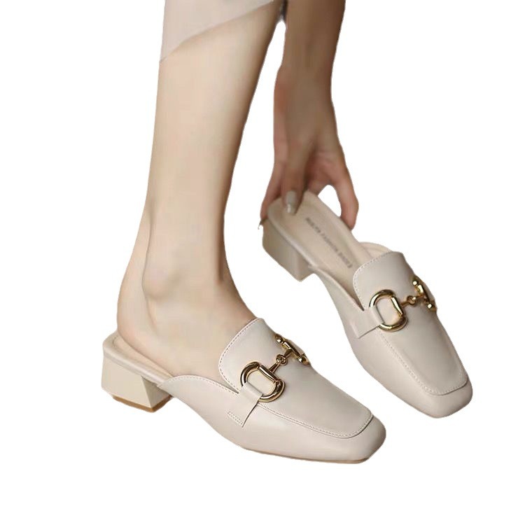 Talón grueso y medio zapatillas de verano 2024 nuevo estilo de moda de talón cuadrado Mueller zapatillas de mujer al aire libre zapatillas de mujer