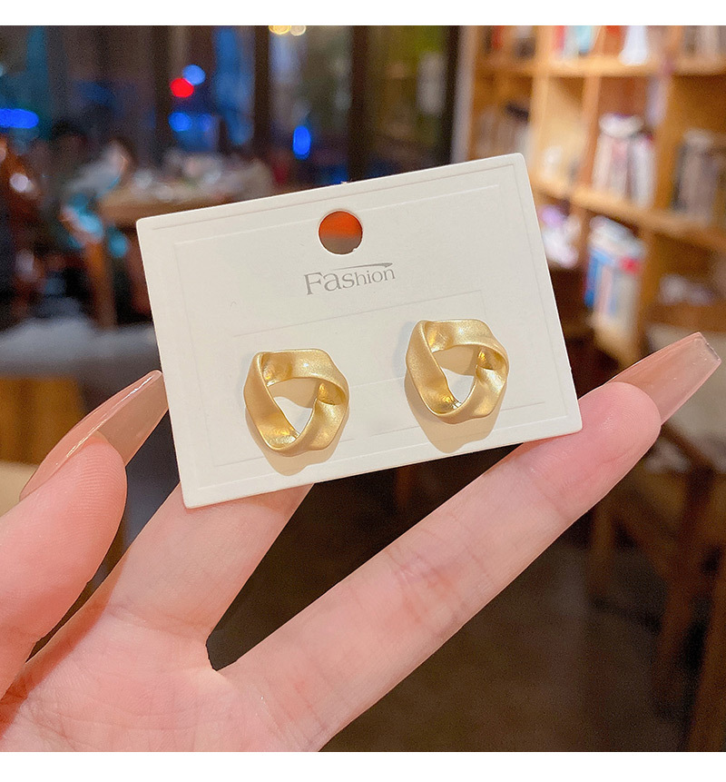 Simple Style Geometric Copper Ear Studs Plating No Inlaid Copper Earrings