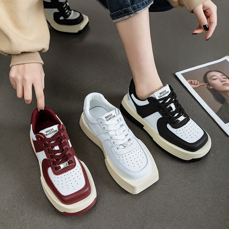 女性用のスクエアとラウンドトゥのパンダスポーツシューズ、春の新しい厚底多用途ニッチオシドリ白靴|undefined