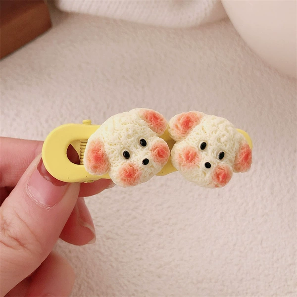 C6209 yellow puppy hair clip