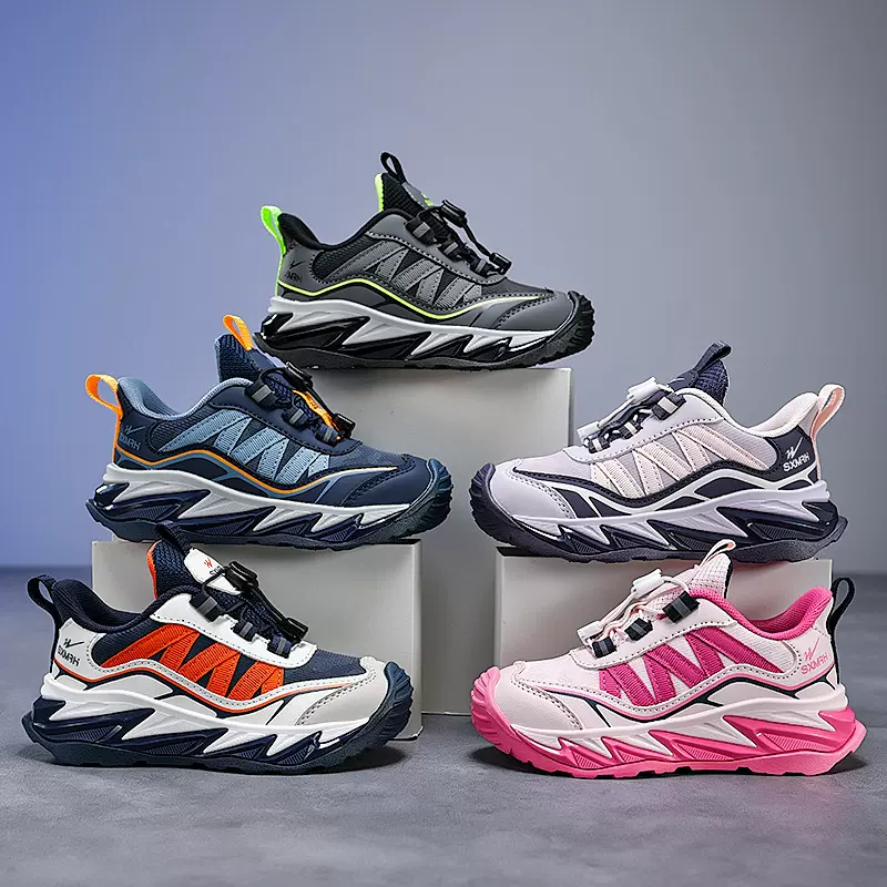 2025秋冬新款皮面防水耐磨运动鞋中大童学生男童旋转扣跑步鞋女童