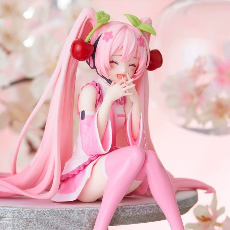Sakura Hatsune Miku Miku instant noodle pressing cute car box desktop swing scenes scenery female model gift