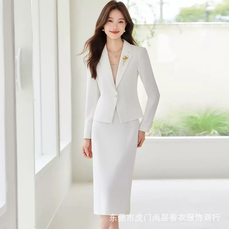 短款西装外套女2026春秋新款主持人正装通勤职业装西服套裙工作服