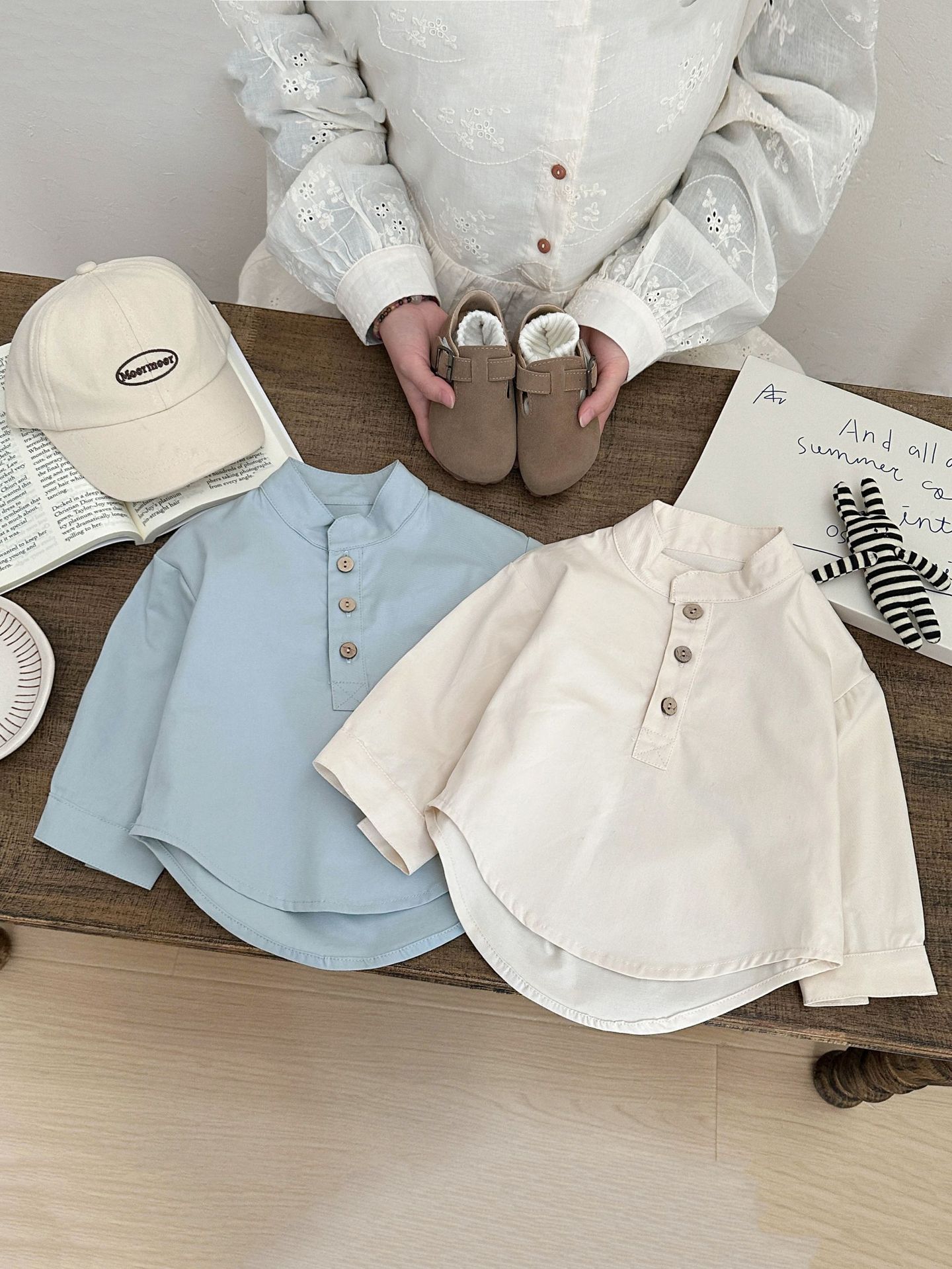 Primavera temprana ropa infantil coreana camisa de algodón primavera y otoño bebé cuello vertical ropa casual ropa universal bebé