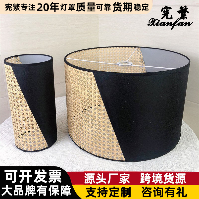 Fábrica directa tela de ratán tejido lámpara de mesa cubierta hexagonal rejilla real ratán PVC pantalla lámparas de iluminación