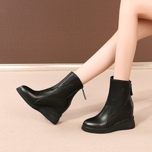 英伦风时尚简约切尔西靴黑色百搭圆头坡跟内增高瘦瘦靴配裙子女靴