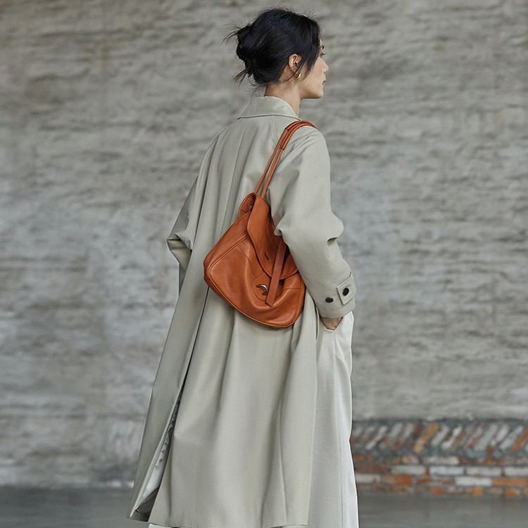 Vegetable-Tanned Cowhide 001 Messenger Bag Retro Crossbody Tote Simple Commuter Large Capacity Women's Shoulder Bag - Thumbnail 4