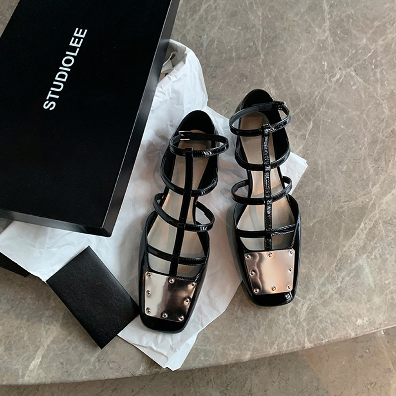 Grava madre hebilla de metal cuero esmaltado cuadrado correa hueca sandalias de talón grueso zapatos mary-zhen verano nuevos zapatos de mujer