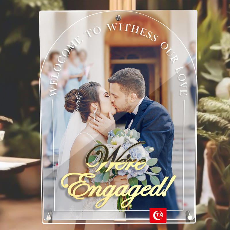 Tx European and American Style We Are Engaged Welcome Poster Wedding Photo Display Couple Gift Celebration Wedding Ceremony Stand
