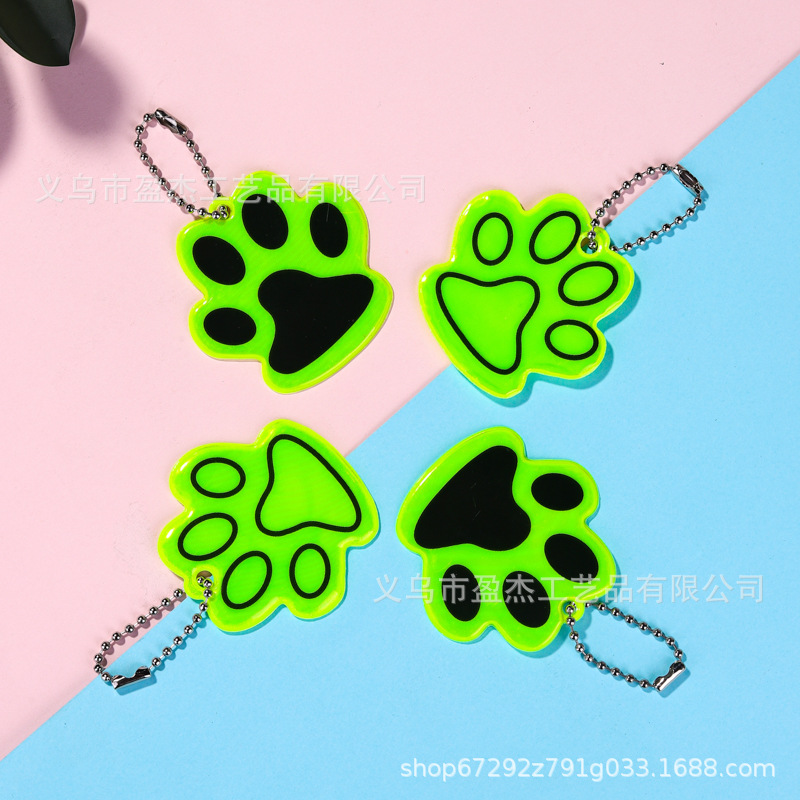 Retro-reflectante garra de gato PVC retro-reflectante llave mochila decoración estilo de dibujos animados LOGO personalizado reflejo nocturno