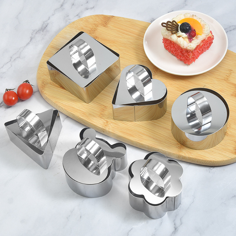 Stainless Steel Round Mousse Ring DIY Heart-Shaped Cake Mold with Push Plate Taro Paste Mold Rice Ball Sushi Tool Stainless Steel Round Mousse Ring DIY Heart-Shaped Cake Mold with Push Plate Taro Paste Mold Rice Ball Sushi Tool