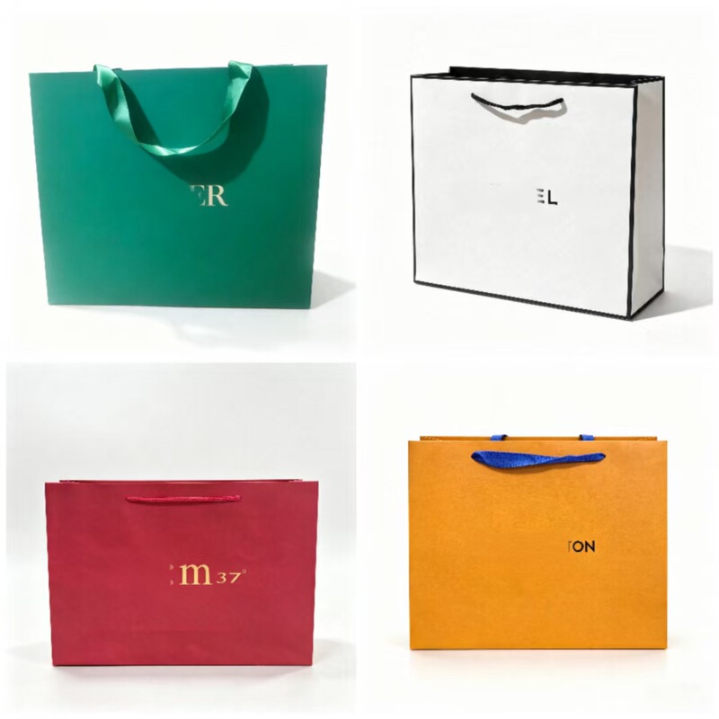 Skincare Product Tote Bags, Small Lipstick Bags, Perfume Bags, Paper Box Packaging Bags, Lip Gloss Gift Boxes, Perfume Bags, Gift Bags Skincare Product Tote Bags, Small Lipstick Bags, Perfume Bags, Paper Box Packaging Bags, Lip Gloss Gift Boxes, Perfume Bags, Gift Bags