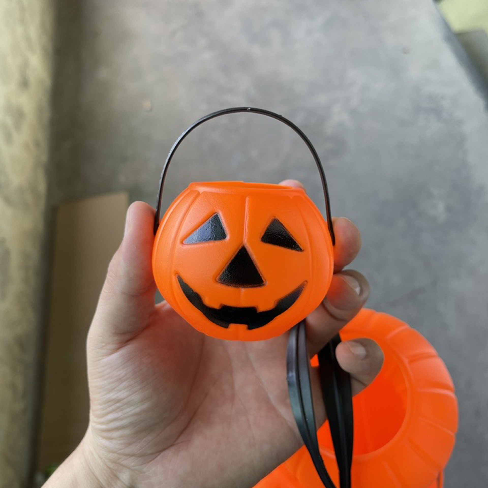 Jarra de calabaza de Halloween Festival fantasma decoración calabaza cubo 18cm con tapa triángulo ojos calabaza linterna