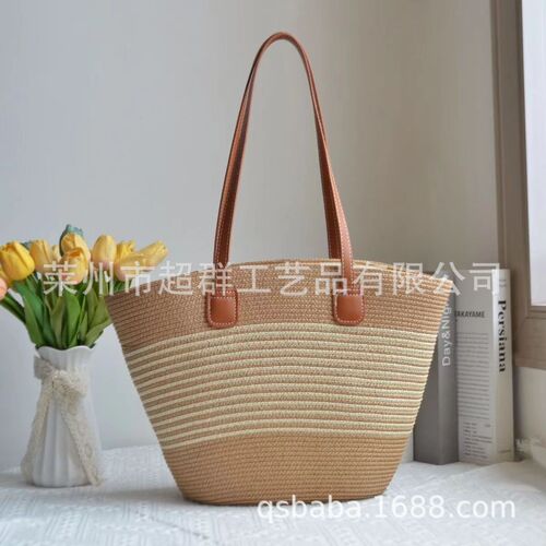 Versatile straw bag, boho-style woven bag, Instagram-worthy shoulder bag—perfect for commuting, casual outings, and adding a chic, trendy touch to your beach or travel looks.