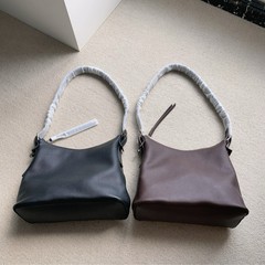 小众2025新款HOBO真皮女士单肩斜挎包通勤荔枝纹软皮手提包腋下包