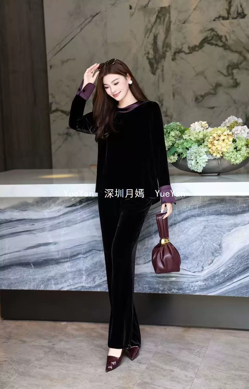 深圳南油女装欧货真丝丝绒面料醋酸拼接撞色上衣+阔腿裤时尚套装