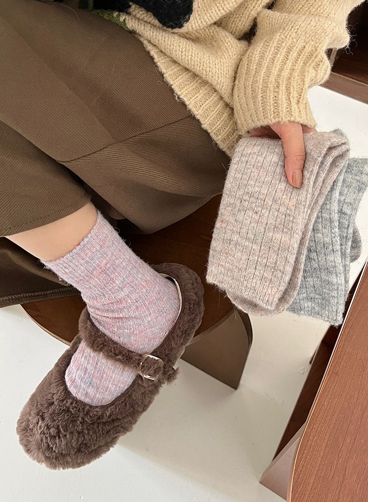 60g Weight Socks Classification Socks Lingerie Type A Pair Quantity Holiday, Banquet, Travel Occasion Solid Color Pattern Winter Season Women's Gender Elegant, Lady Style Elegant Lady Women's Solid Color Wool Crew Socks A Pair 8