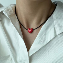 韩版长款黑绳编织钛钢爱心吊坠项链小众复古时尚简约气质脖颈链女