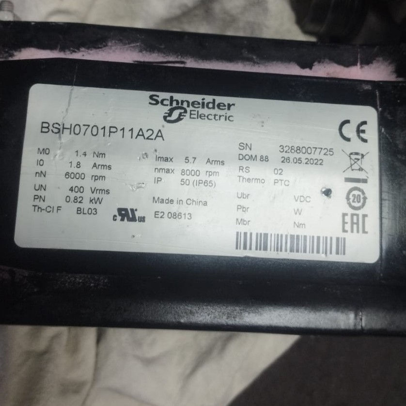 伺服电机 BMH0701T11A1A，BMH0701P01A2A，VW3M8214