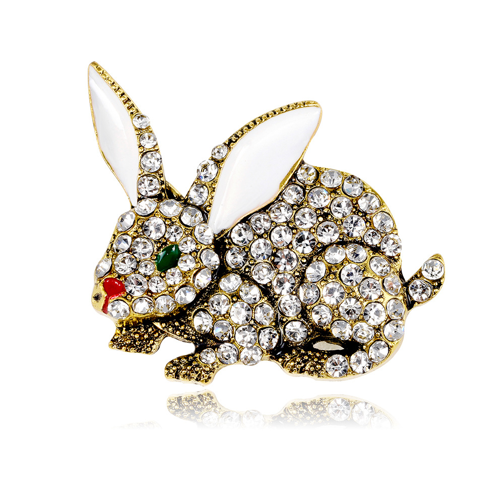 Diamond-encrusted animal rabbit brooch enamel oil drop cute cartoon pin small animal jewelry Zodiac design corsage
