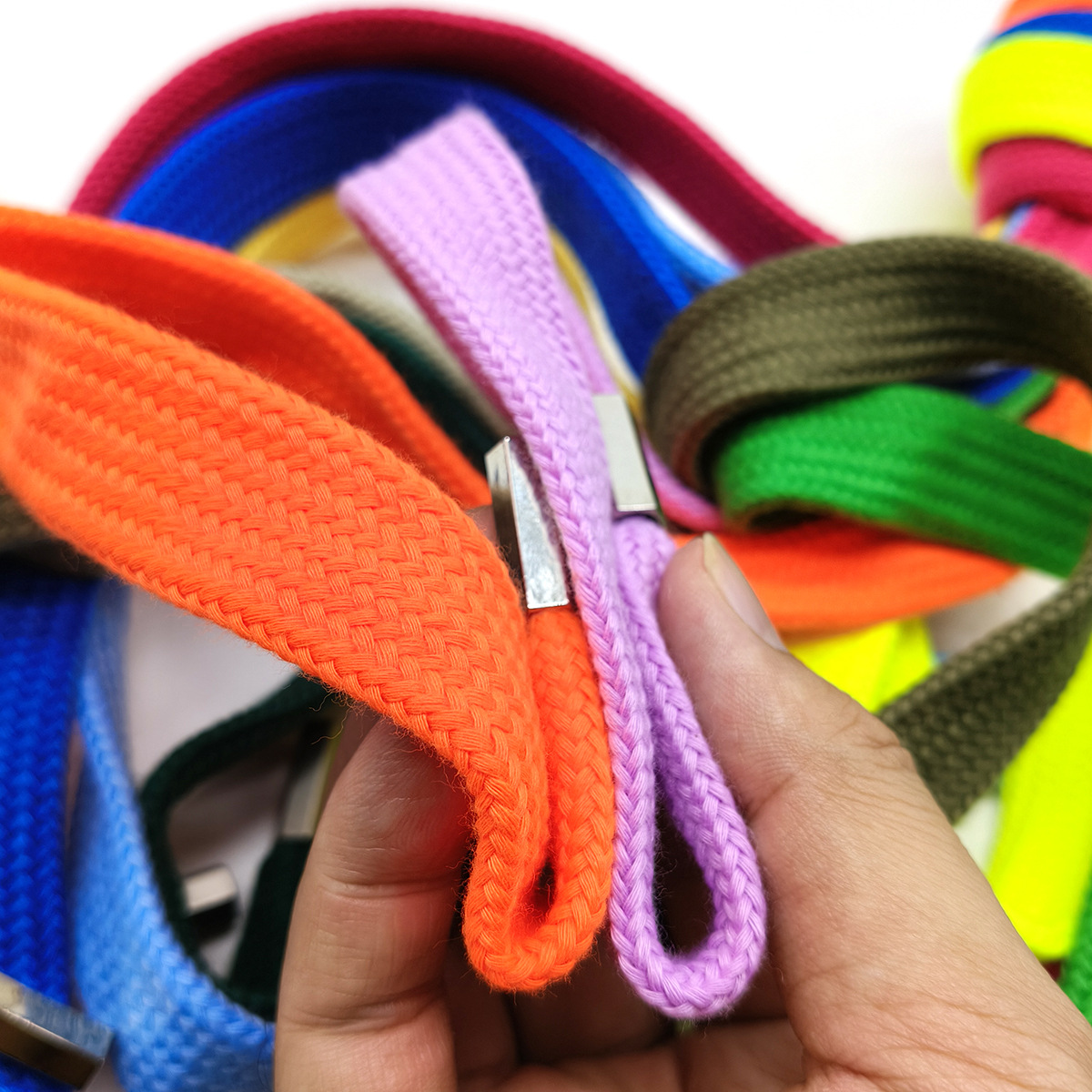 120 colores de poliéster de 20mm color super engrosado doble cordón plano para zapatos de lona de altura baja zapatos de los años 1970