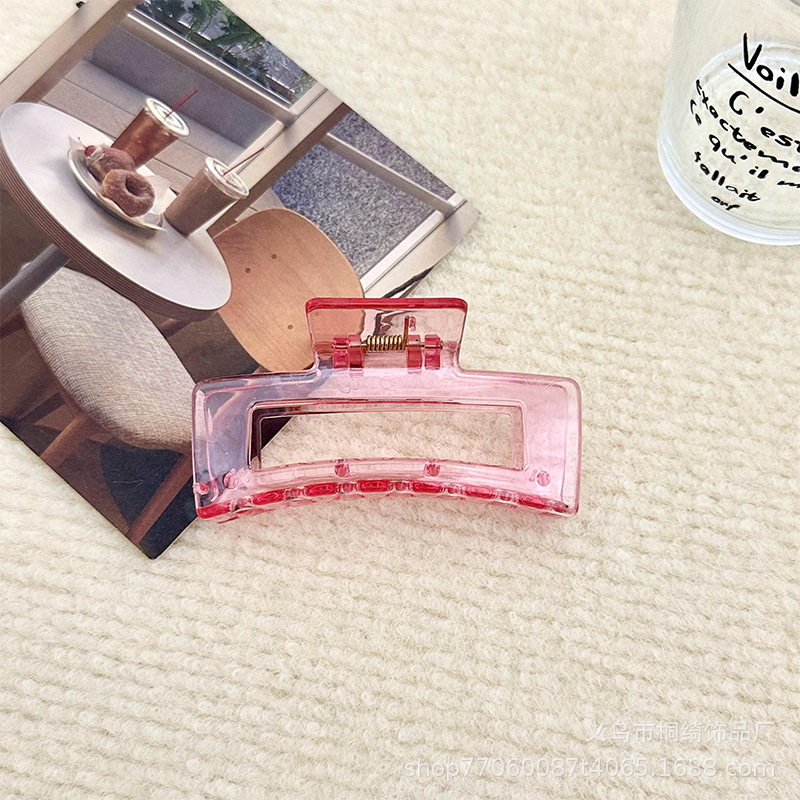 Gran clip de tiburón para el cabello, agarre fuerte, estilo simple y elegante, accesorio trasero para mujeres, proveedor directo de Yiwu