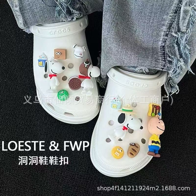 Snoopy cartoon clog shoe accessories, cute three-dimensional Popeye shoe charms, creative decorative shoe decorations