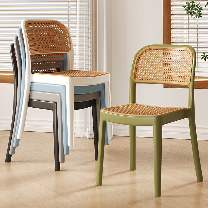 Silla de comedor de ratán de plástico simple respaldo moderno silla de estudio cómoda silla de chandigar de ocio de restaurante en casa
