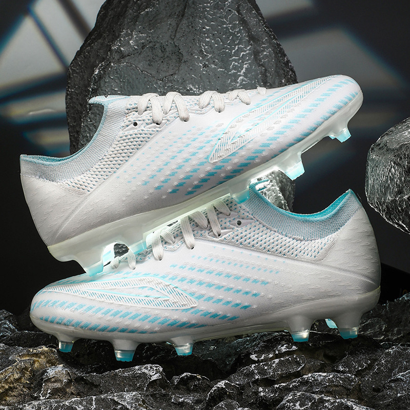 Cross-Border 2026 Lingsu Series New Seamless Flyknit Low-Top Soccer For Students, Artificial Grass Competition Training_voghion.com
