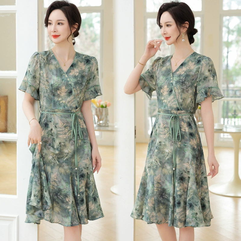 Летнее шифоновое платье с короткими рукавами для мамы, длинная юбка для женщин среднего и пожилого возраста, облегающая талию, модная одежда нового стиля.