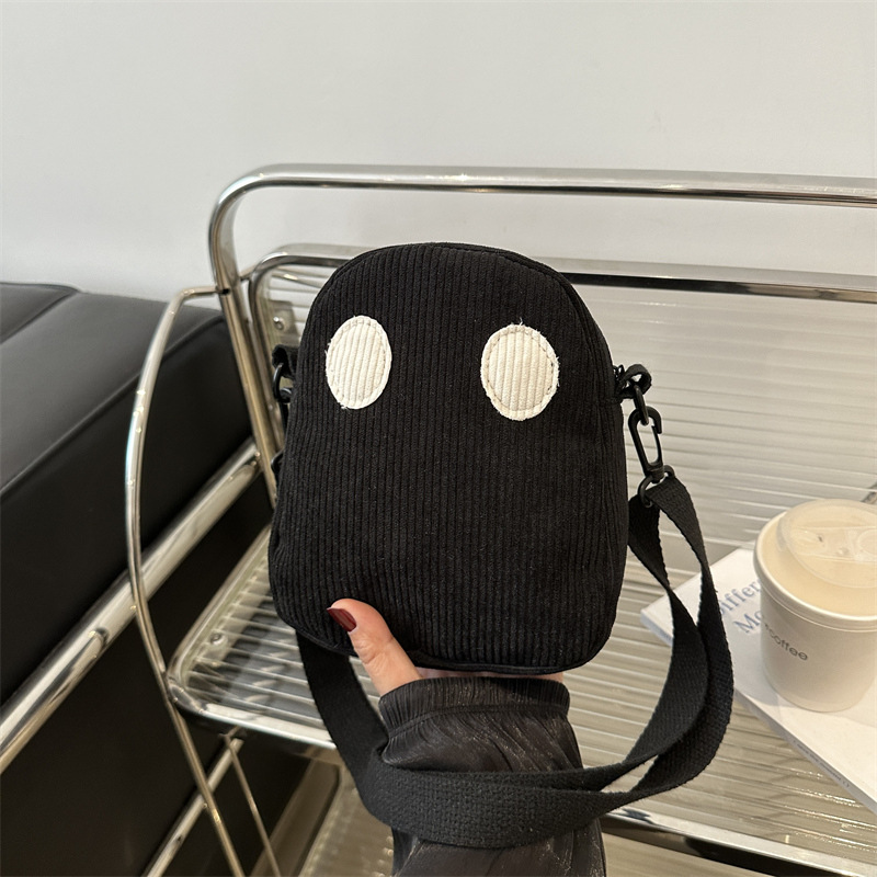 Harajuku nicho japonés bolso de hombro personalidad fantasma extraño lindos mochilas de mujeres bolso de dibujos animados para teléfonos móviles