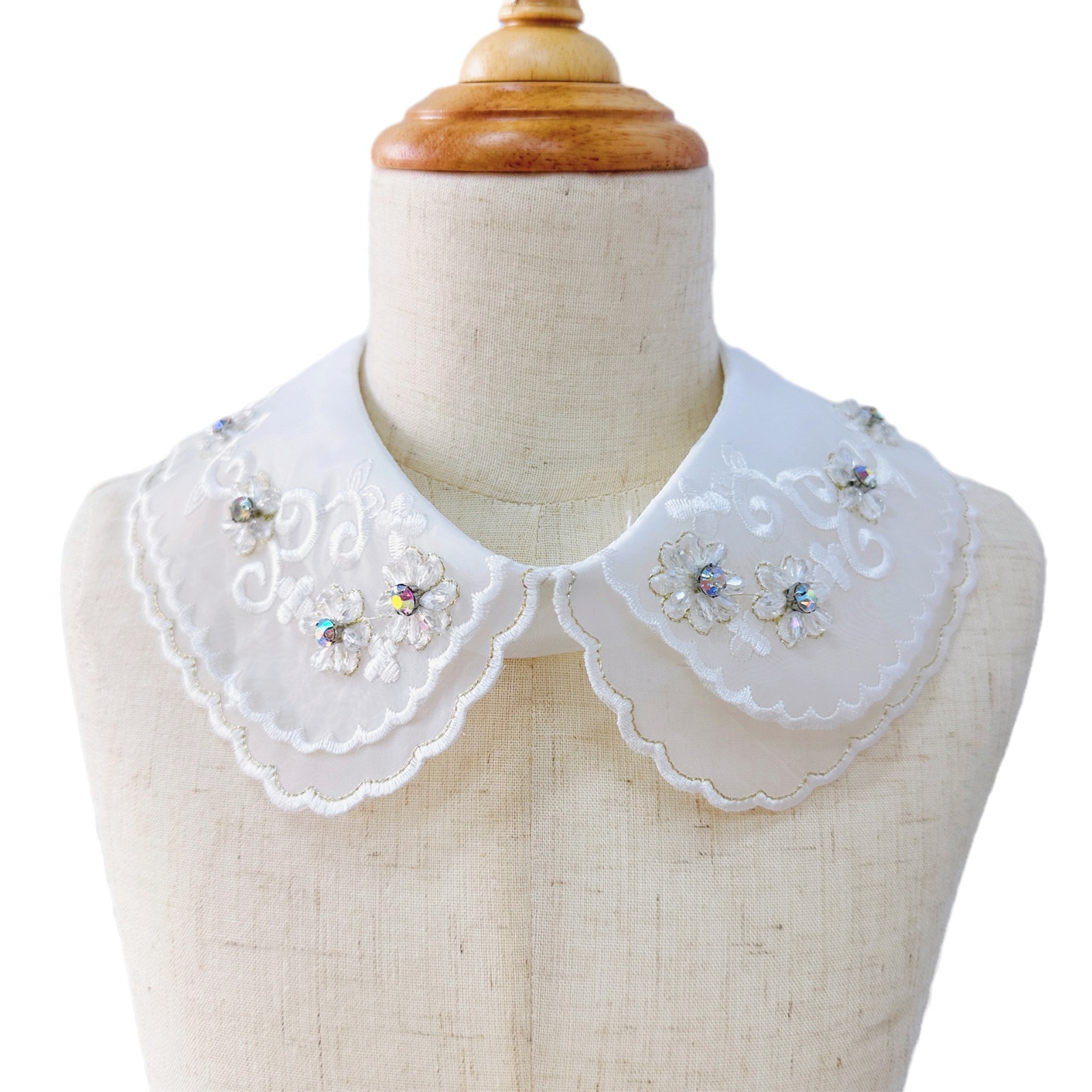 Nueva perla de encaje estilo Chanel collar de flores de lentejuelas de encaje falso collar de la camisa del todo-fósforo de las mujeres multi-funcional hebilla collar decorativo image 5