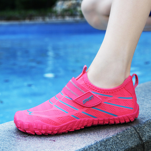 New children's swimming, wading and river-tracing shoes, soft-soled, non-slip, breathable, casual beach shoes, cross-border best-selling sports shoes
