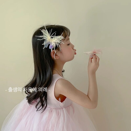 High-end children's feather butterfly hairpin princess texture headwear side hairpin girl baby hair accessories female accessories