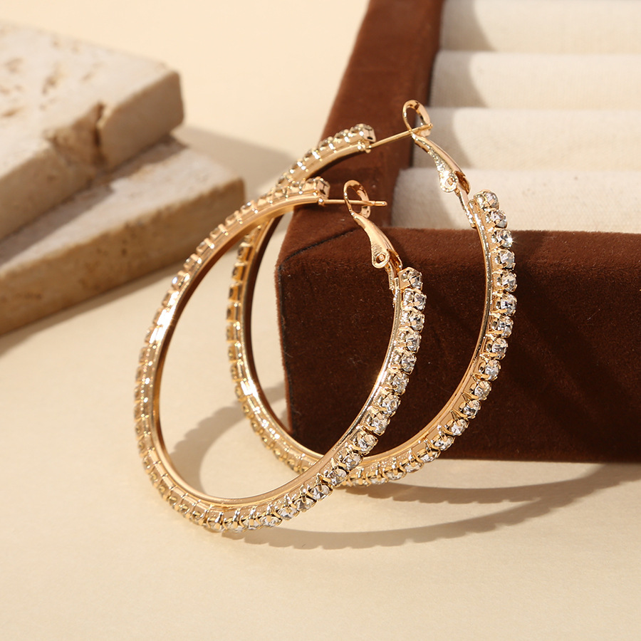 South Korea Cool Style INS Niche Design Light Luxury Elegant Earrings Earrings New Internet Celebrity Diamond C- shaped Ear Ring Trend