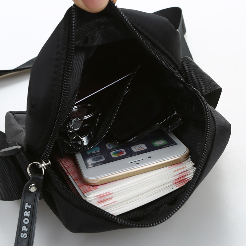 2024 nuevos hombres pequeña bolsa de hombro bolsa de mensajero impermeable tela de nylon casual teléfono móvil bolsa monedero para mujeres