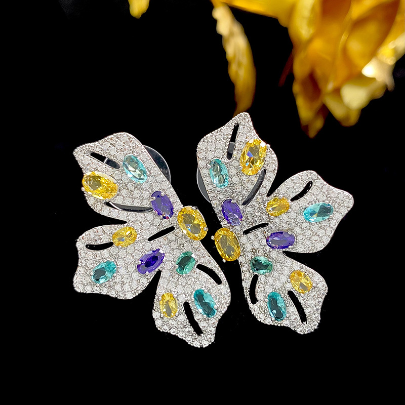 1 Pair Exaggerated Butterfly Inlay Copper Zircon Earrings display picture 1