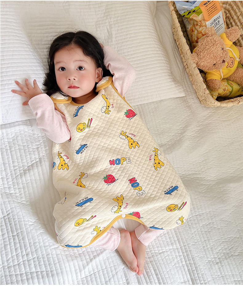 Simple mother and baby dress details page (19)