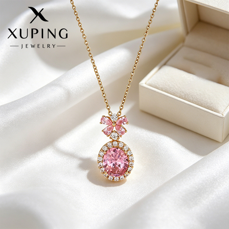 Xuping serie de collar de mariposa elíptica geométrica aleación de cobre chapado 18k color retro elegante ligero collar de lujo para mujeres