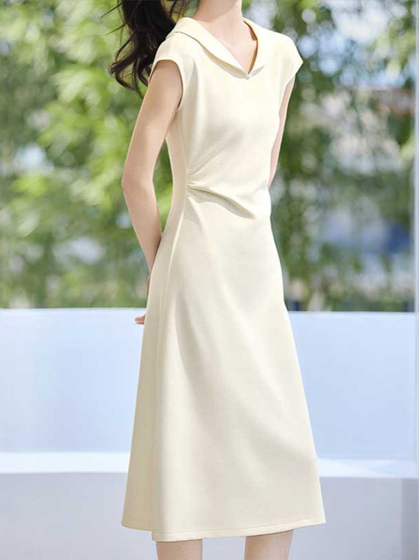 Đầm búp bê cổ ve xếp li eo thắt dây tay ngắn dáng dài — màu trắng ngà