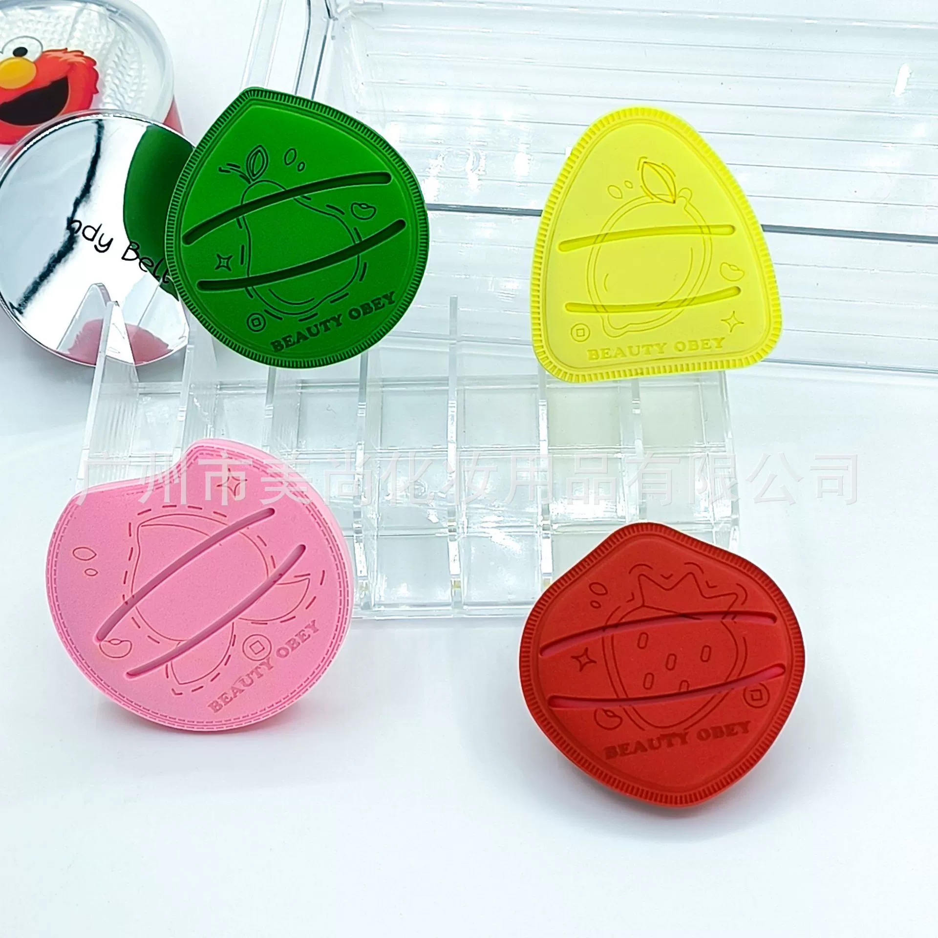 Утолщенная пудра с фруктовым узором расширяется, когда ее замачивают в воде, пудра для зефира мягкая и ее нелегко съесть, жидкая основа для пудры