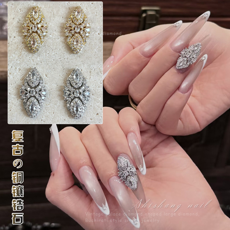 Vintage nail art accessories, featuring a dazzling, three-dimensional, full-rhinestone design with copper settings and cubic zirconia, perfect for nail embellishments Vintage nail art accessories, featuring a dazzling, three-dimensional, full-rhinestone design with copper settings and cubic zirconia, perfect for nail embellishments
