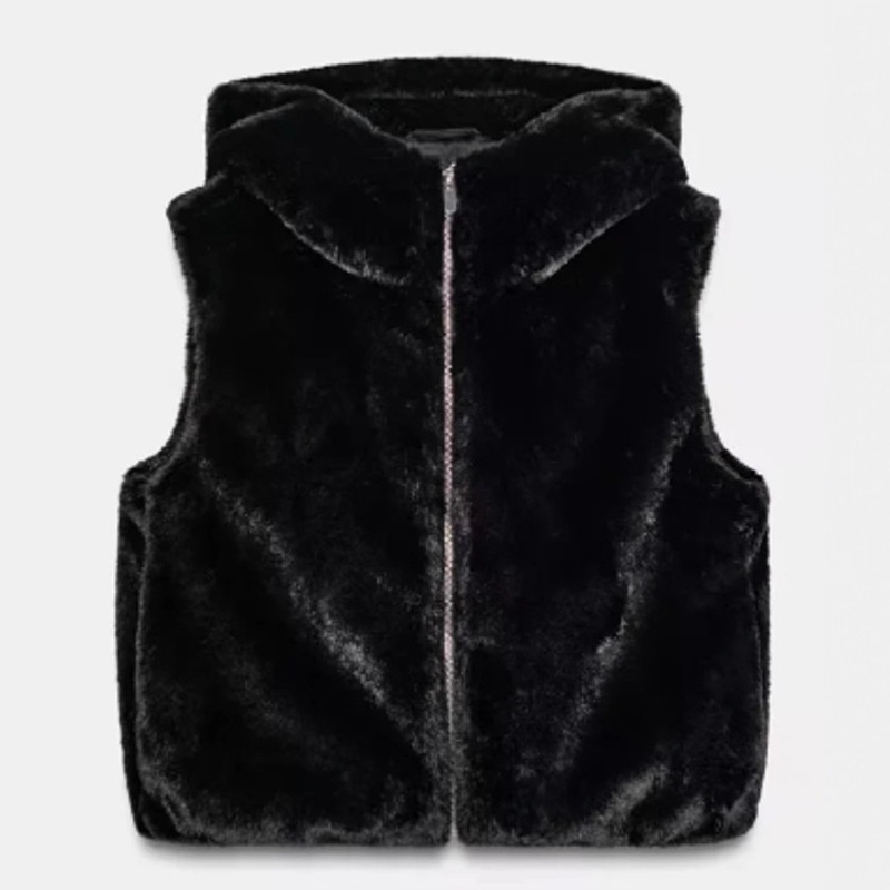 Autumn 2025 New European and American Style Women's Fashion Casual Versatile Hooded Sleeveless Fur Vest Autumn 2025 New European and American Style Women's Fashion Casual Versatile Hooded Sleeveless Fur Vest